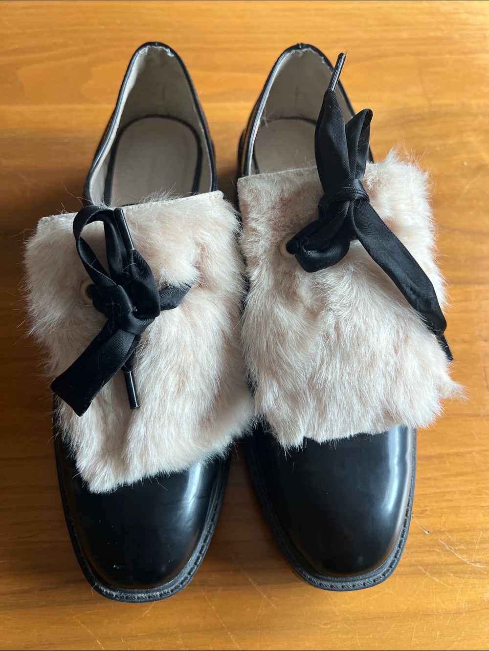 Zara Black Loafers with Pale Beige Fur and Black Ribbon